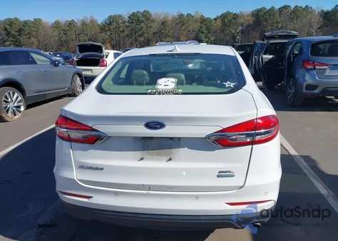 2018 Ford Fusion Hybrid Se из США, поврежденный, VIN 3FA6P0LU1JR117372